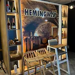 Heming-way