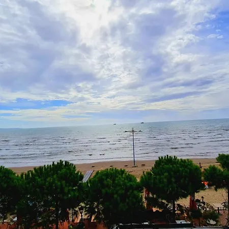 公寓式酒店 Heming-way Durrës