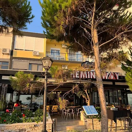 公寓式酒店 Heming-way Durrës