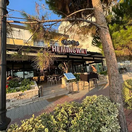 公寓式酒店 Heming-way