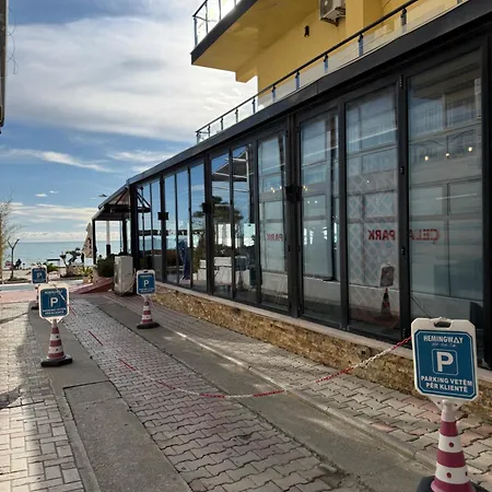 Hotel apartamentowy Heming-way