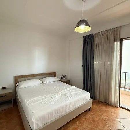 Hotel apartamentowy Heming-way 3*