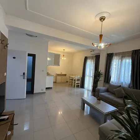 Heming-way Hotel apartamentowy 3*