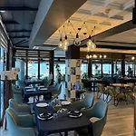 Heming-way Apartmanhotel 3*