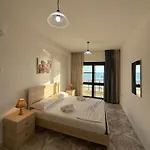 Heming-way Apartmanhotel Durrës