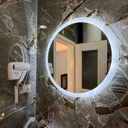Heming-way