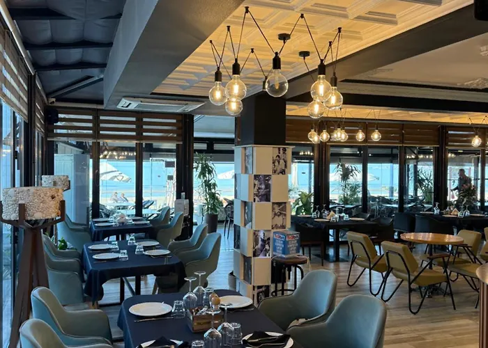 Heming-way شقة فندقية 3*